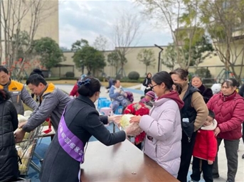 元宵佳节,融心相伴丨将这暖暖甜蜜,送到您的身边